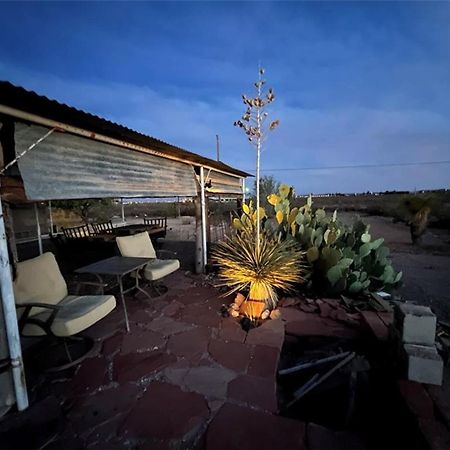 Hole In The Wall Getaway - Usa Mexico Border Bed And Breakfast Columbus Extérieur photo