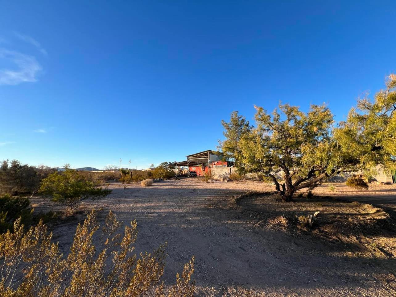 Hole In The Wall Getaway - Usa Mexico Border Bed And Breakfast Columbus Extérieur photo