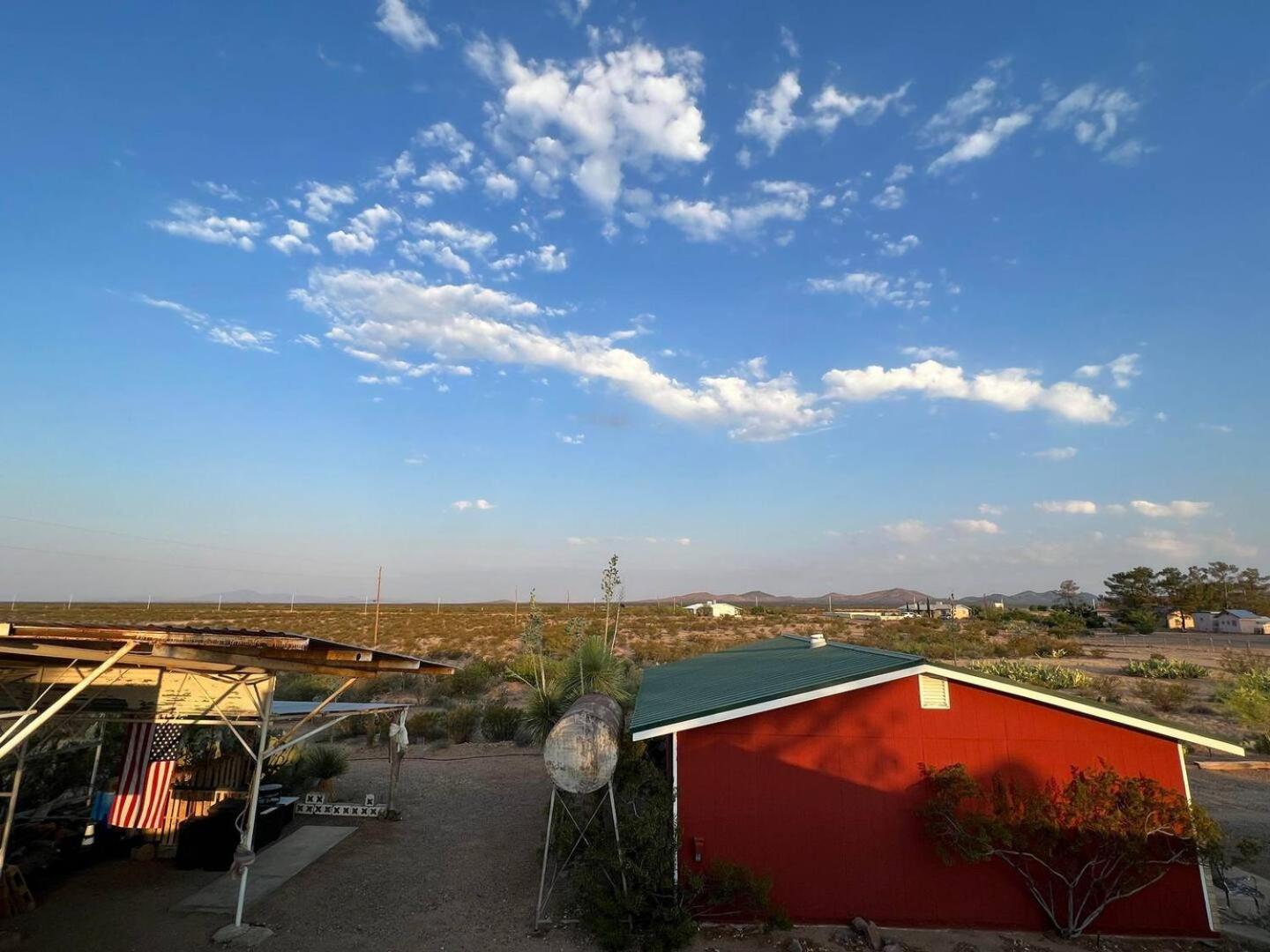 Hole In The Wall Getaway - Usa Mexico Border Bed And Breakfast Columbus Extérieur photo